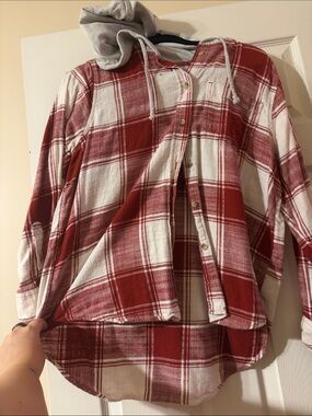 Women’s Red & White Plaid Button-Down Hooded Shirt